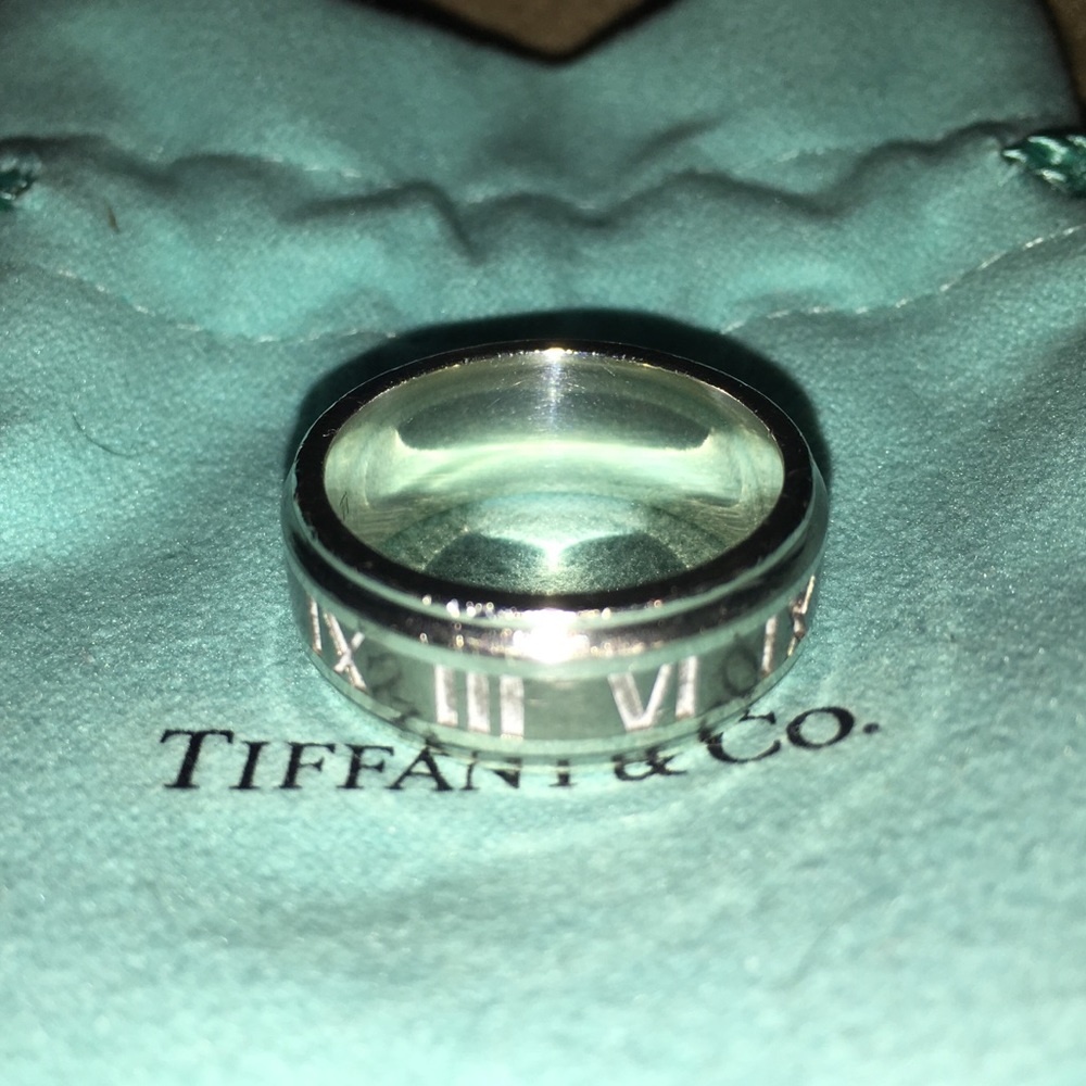 Tiffany and Co. Men’s Atlas Ring Size 10 .925 TI